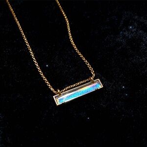 Rare Kendra Scott Leanor Rose Gold Necklace – Dichroic Glass Sparkle